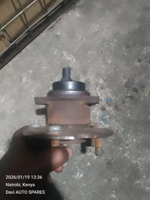 Toyota Vanguard Rear Hub