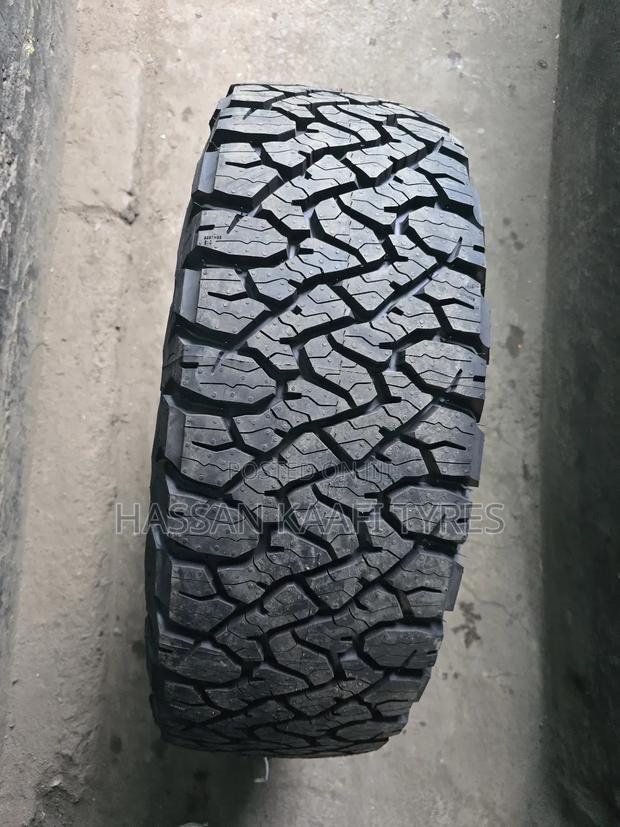 265/70r16 Bfgoodrich Tyre - thumbnail 2
