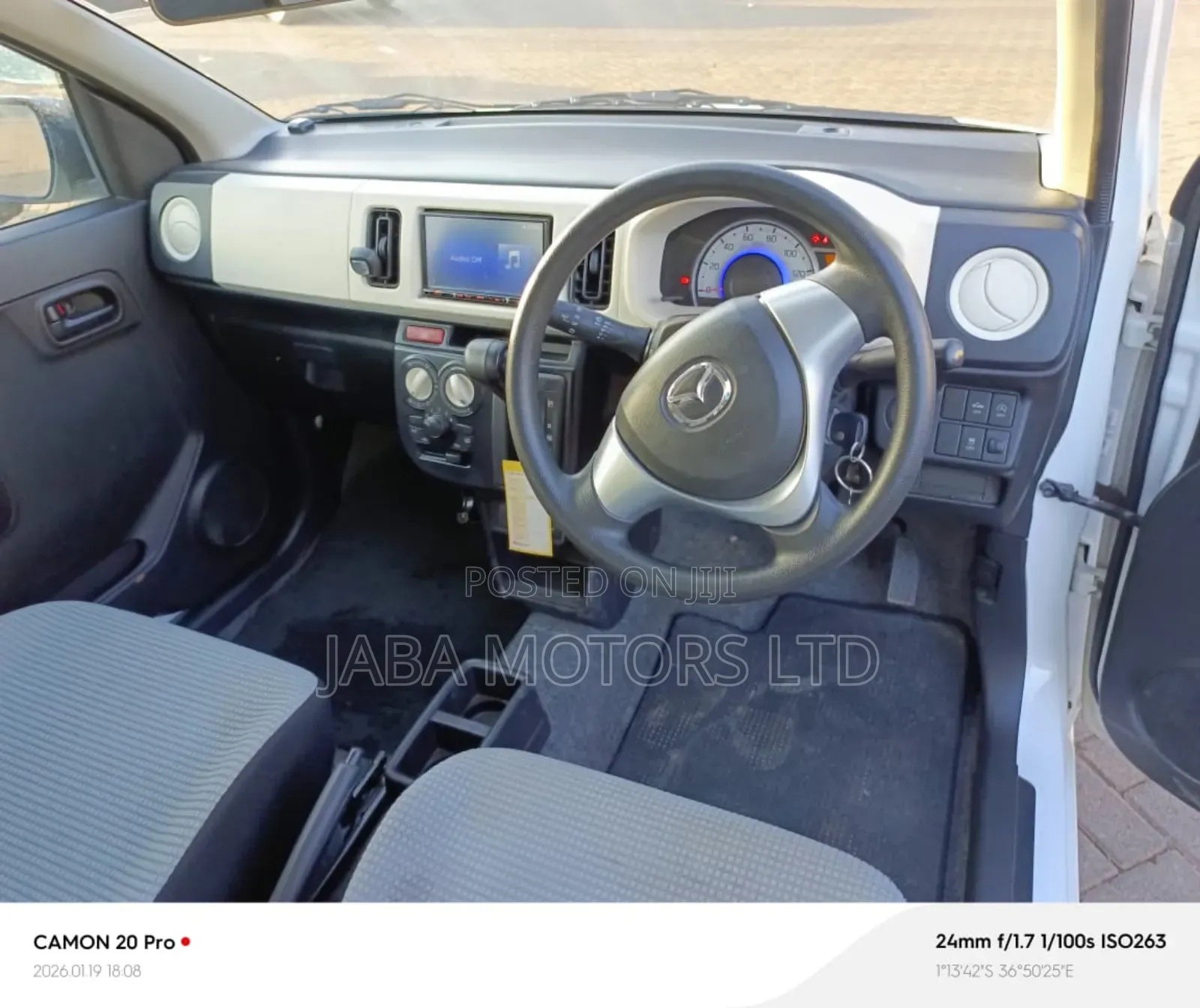 Mazda Carol 2017 White
