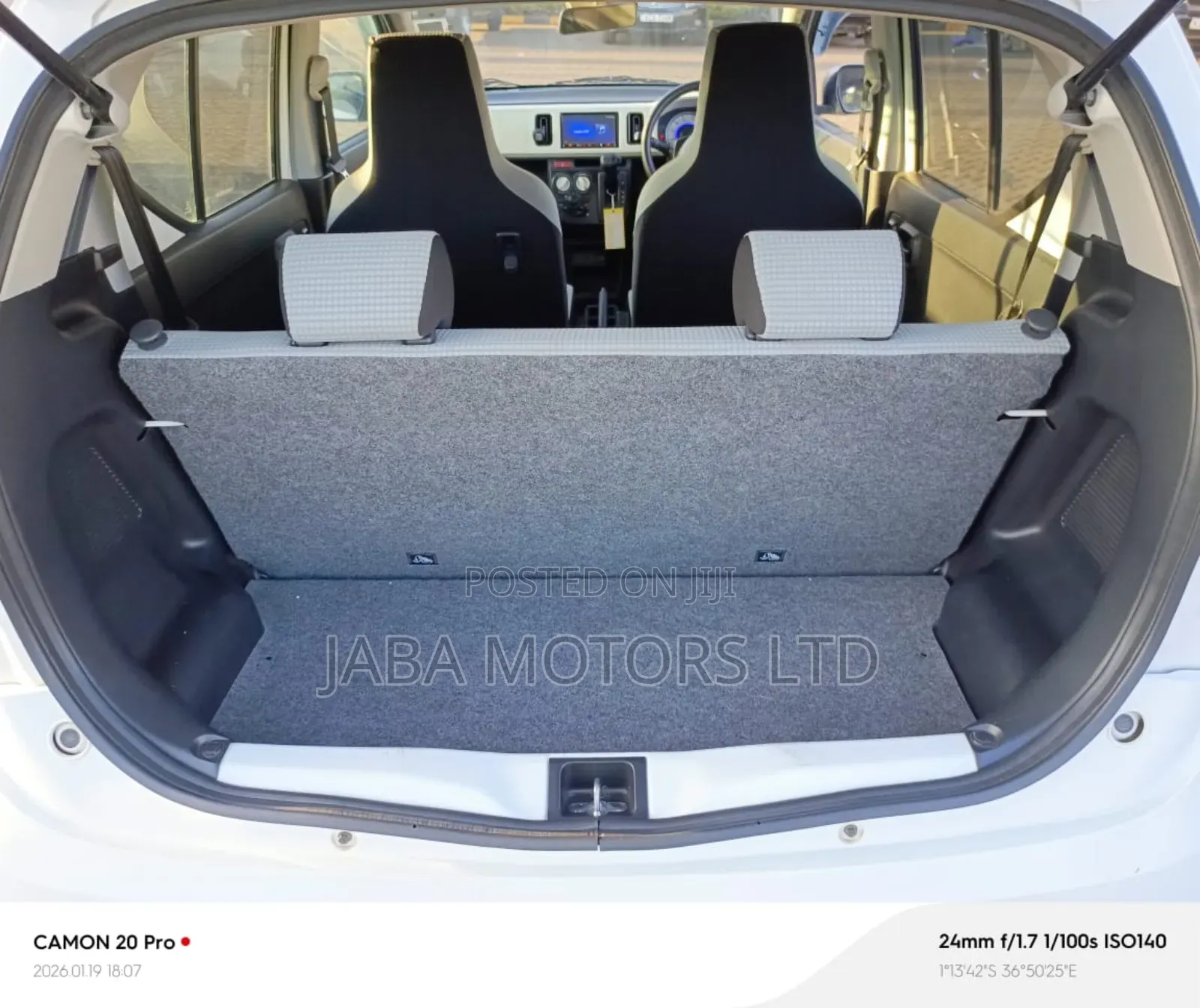 Mazda Carol 2017 White