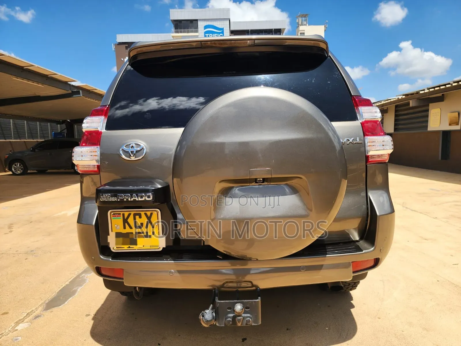 Toyota Land Cruiser Prado 2013 Brown