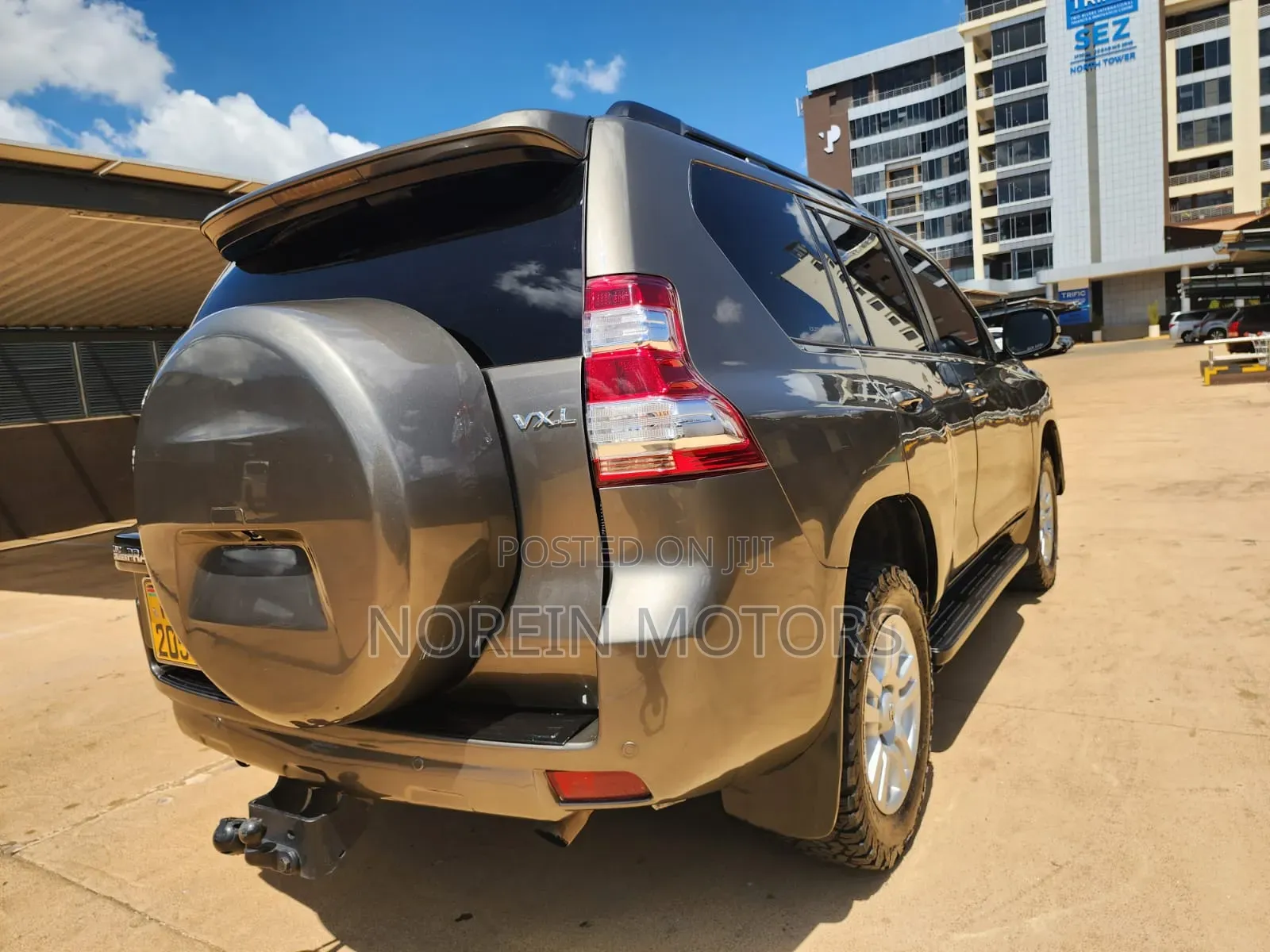 Toyota Land Cruiser Prado 2013 Brown