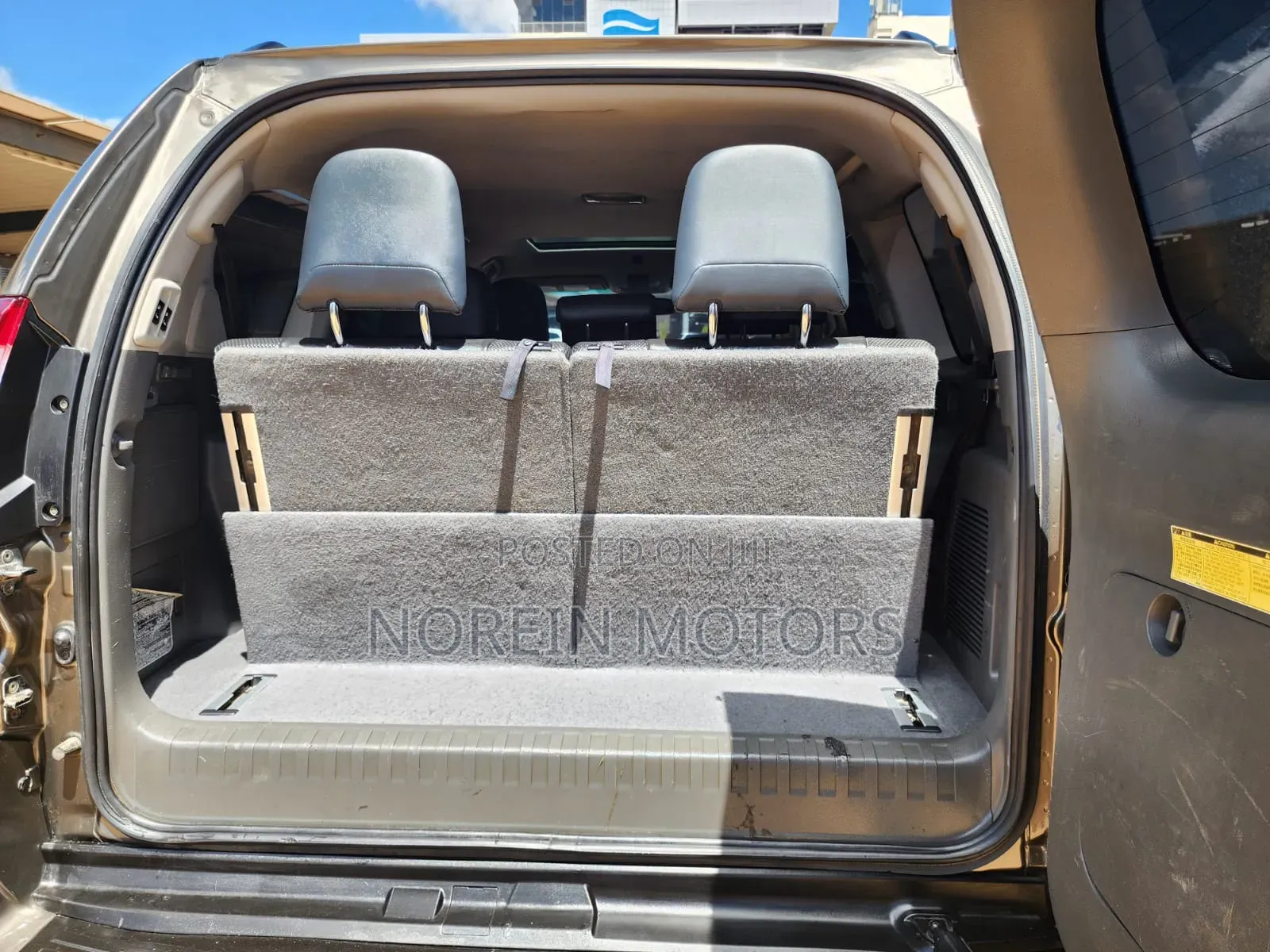 Toyota Land Cruiser Prado 2013 Brown