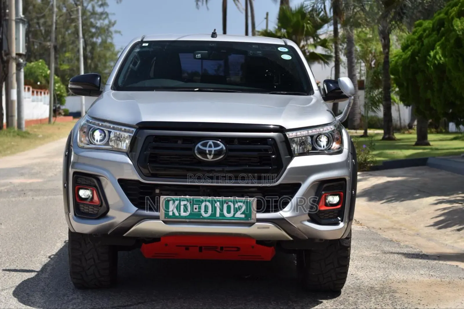 Toyota Hilux 2020 Silver