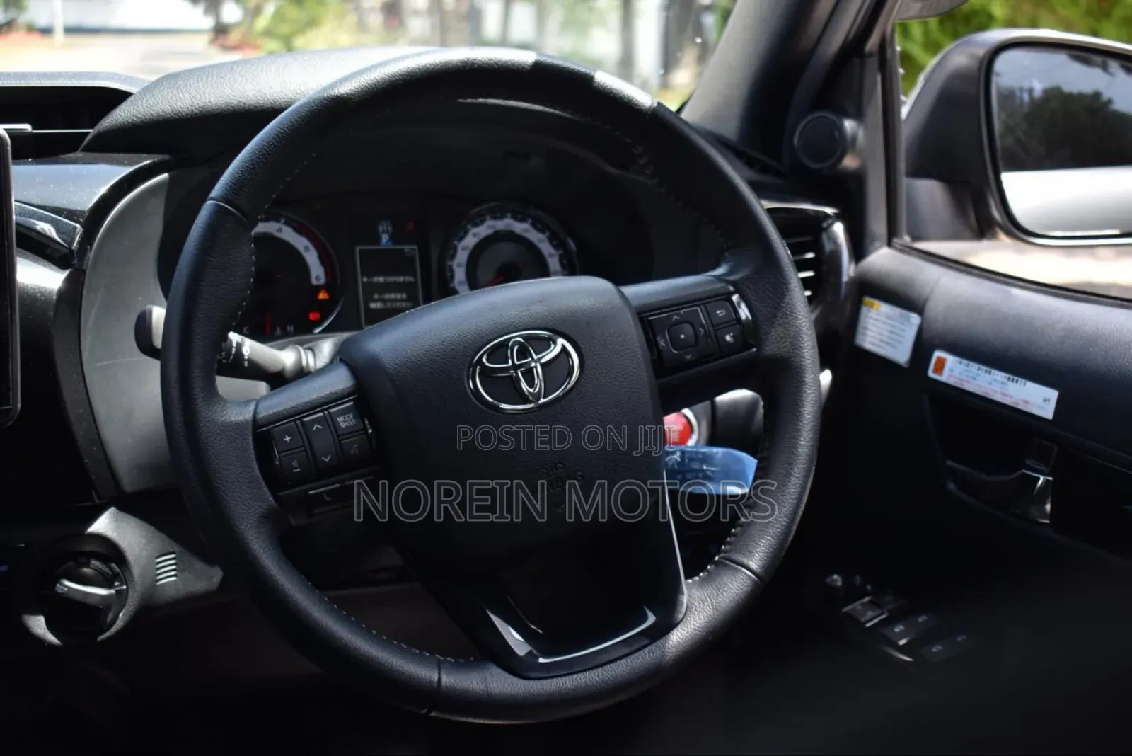 Toyota Hilux 2020 Silver