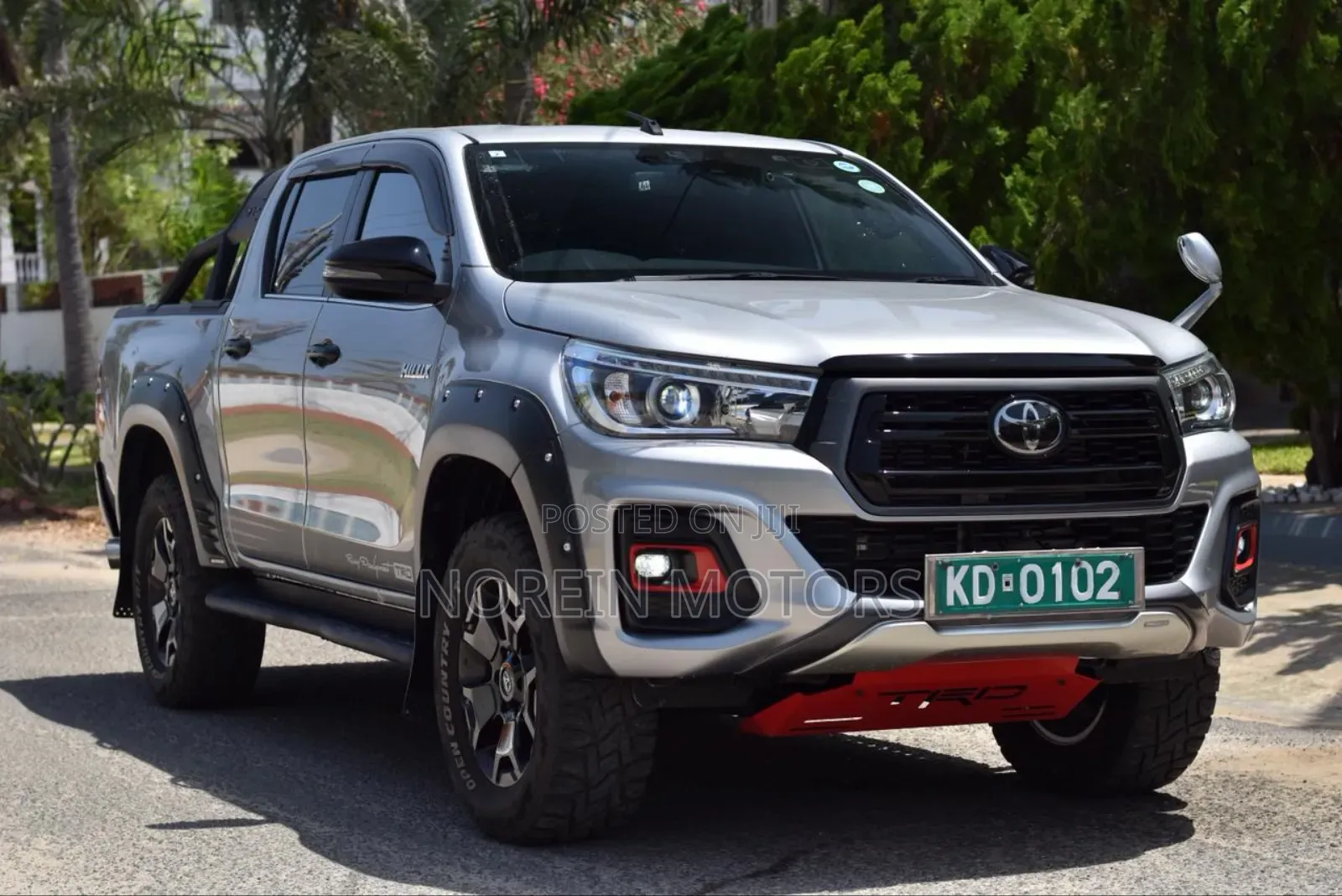 Toyota Hilux 2020 Silver