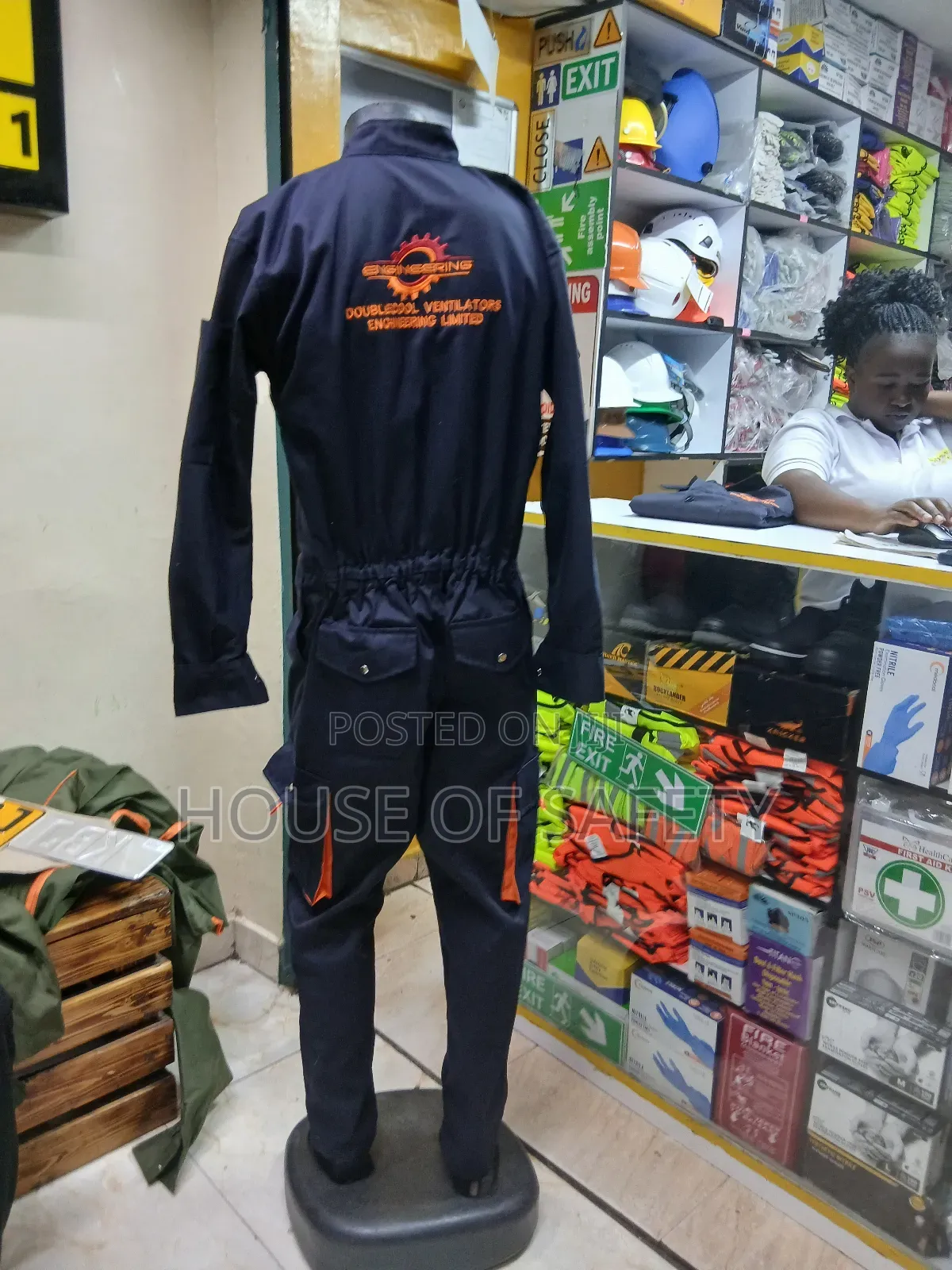 Cargo Overall Specifically Designed to Enhance Functionality