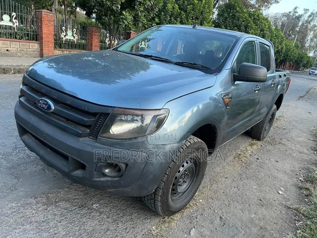 Ford Ranger - thumbnail 3