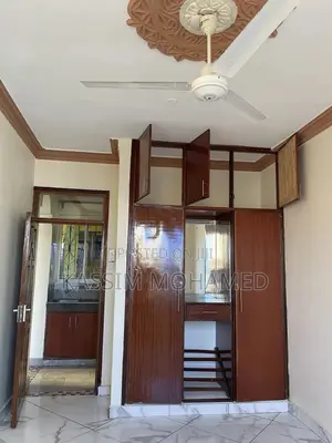 2bdrm Apartment in Sparki Estate, Tudor for rent