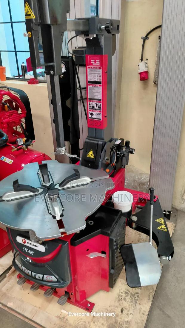 Heavy Duty Tyre Changer Machine Best Quality.