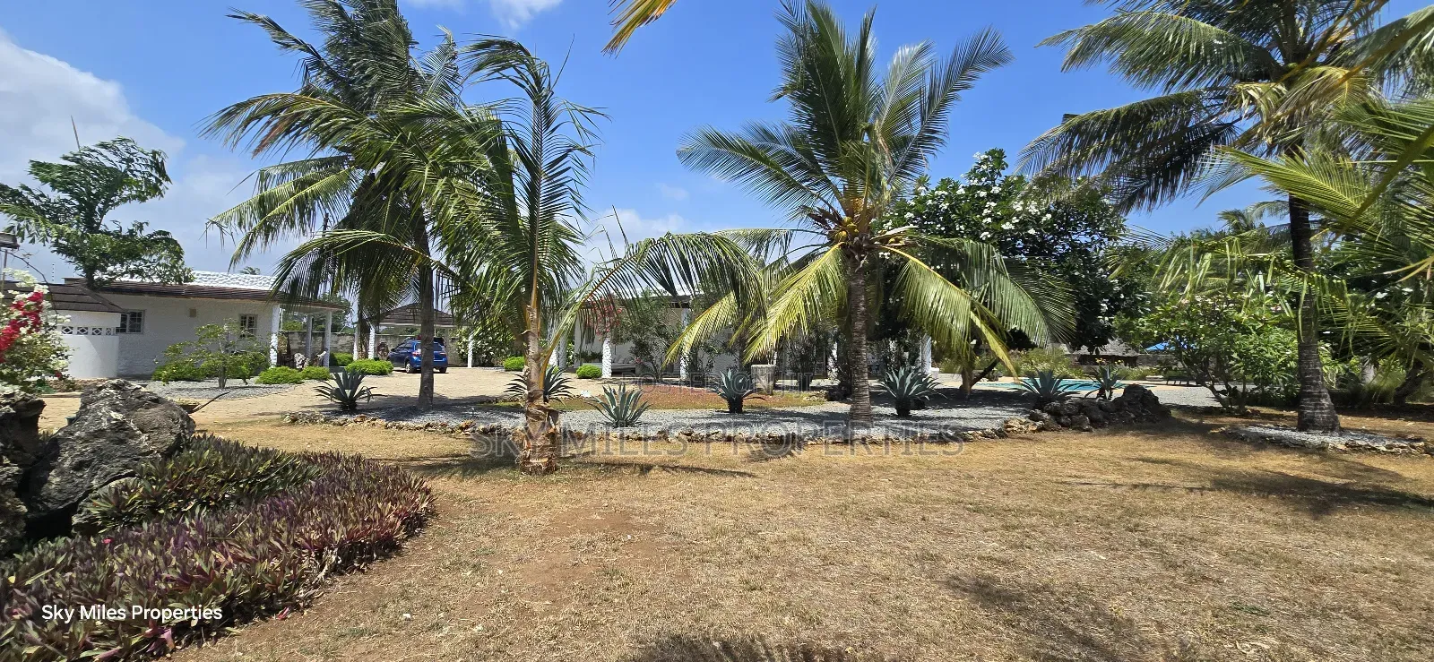Furnished 3bdrm Villa in Kikambala for sale