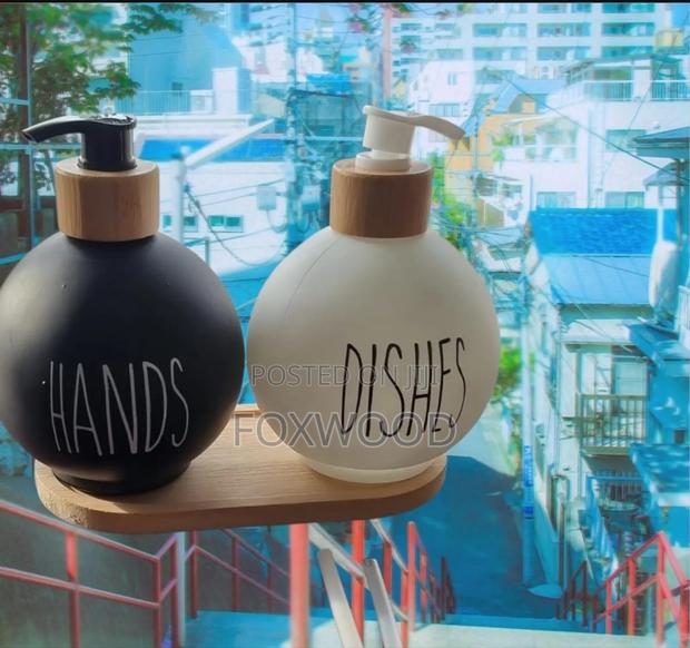 Hands and Dish Soap Set - thumbnail 3