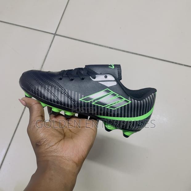 Unisex Kids Football Boots 31-36 - thumbnail 3