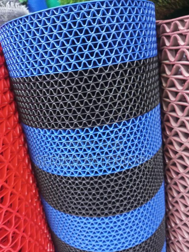 Anti Slippery Mats Environmental Friendly Justice PVC Mats