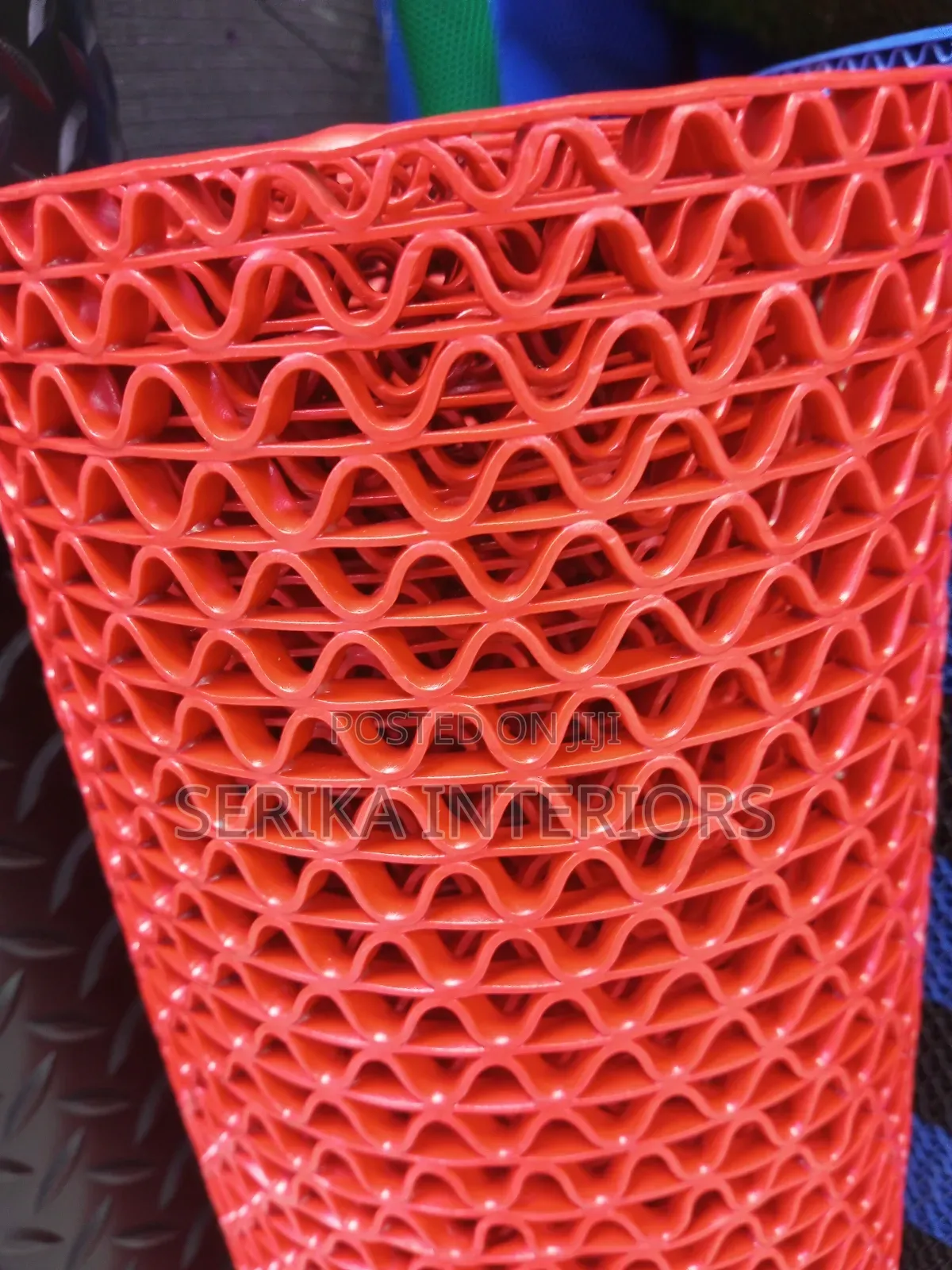 Red Perforated Mats Environmental Friendly Justice PVC Mats