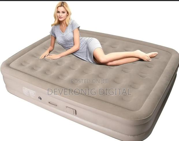 Self Inflating Bed +2 Inflatable Mattress With Pillows - thumbnail 2