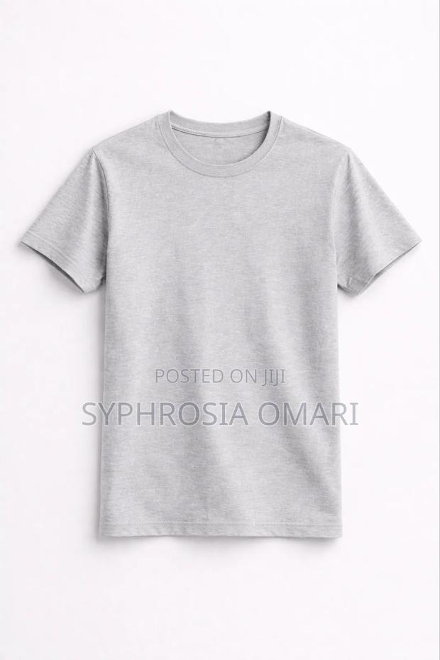 Plain Tshirt - main view
