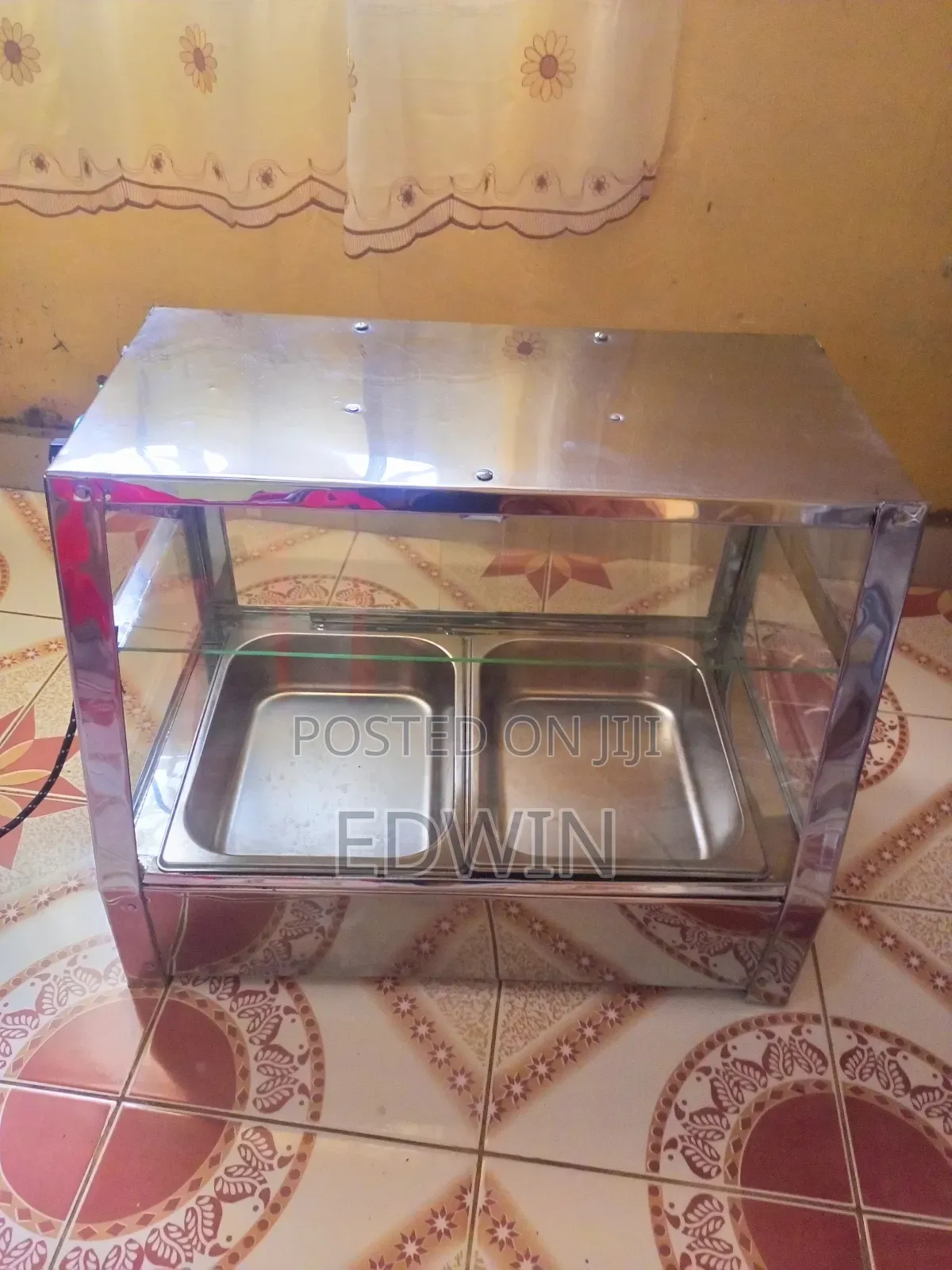 Electric Food Warmer Display