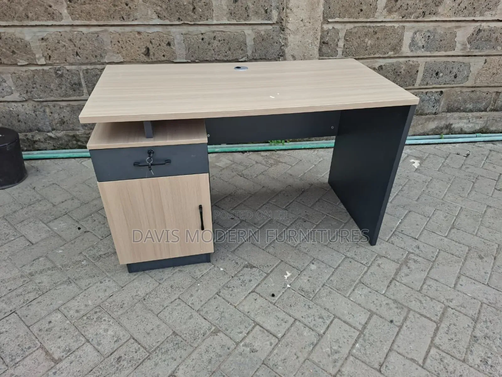 Office Desks