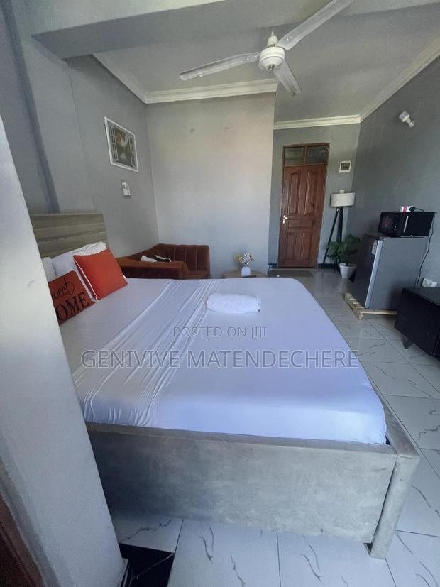 Amazon View - thumbnail 7