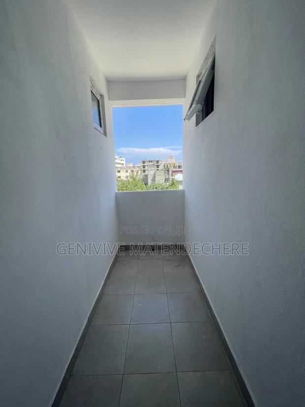 Studio in Bamburi Near the Beach - thumbnail 8