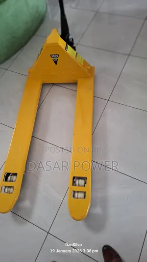 Hisaki 3-Tonne Hand Pallet Truck