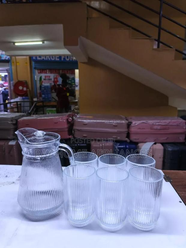 7pcs Quality Jug Set 1.3 L Jug
440 Ml Glasses