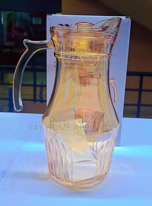 High Quality Glass Jug 1.8 LTRS
