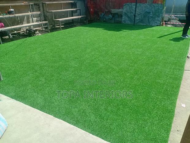 Durable Outdoor Garden Decoration Artificial Green Grass Carpets - main view