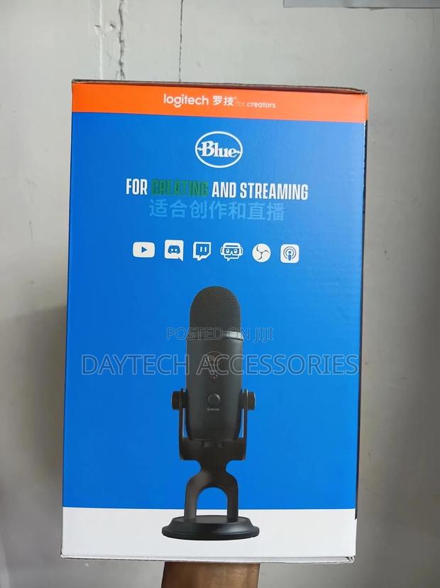 Logitech Blue Yeti Usb Microphone for Gaming, Streaming Podcast. - main view
