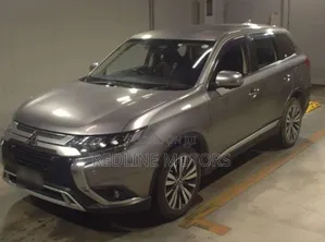 Mitsubishi Outlander ES AWC 2019 Silver