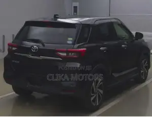 Toyota Raize 1.0 AWD 2019 Black