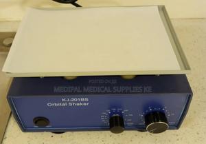 Laboratory Shaker-Orbital - thumbnail 2