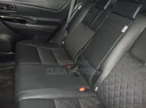 Toyota Harrier 2.0 2019 White