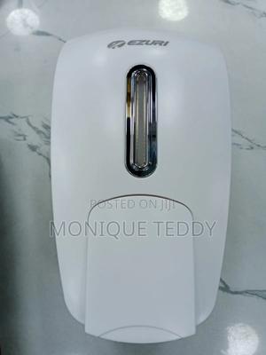 Manual Soap Dispenser - main view