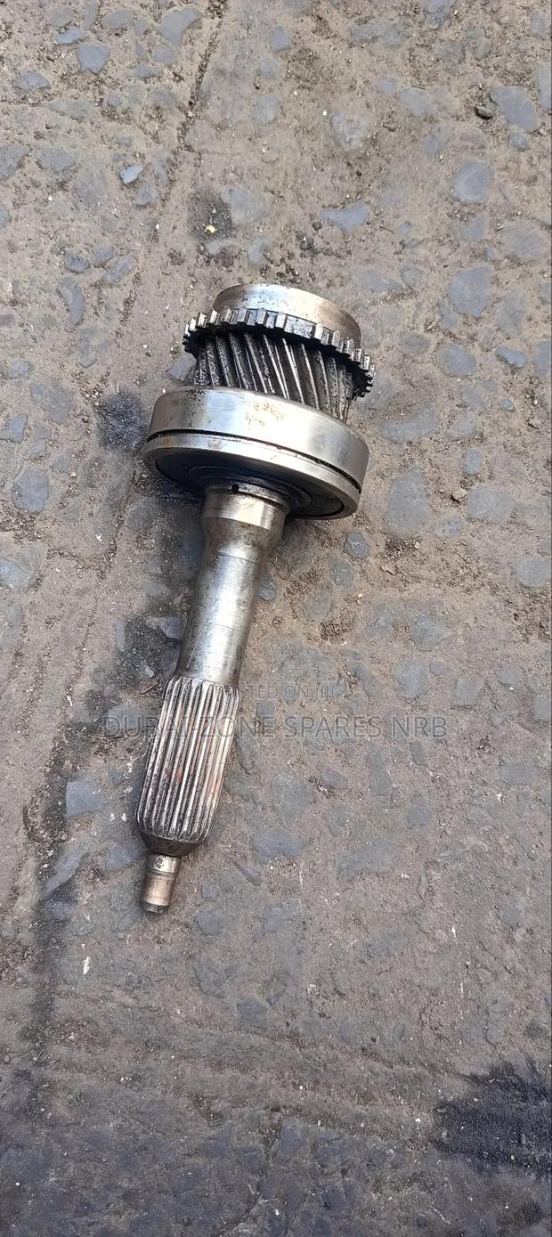 Top Shaft Hilux Surf (Meno) Spines 27&28.
