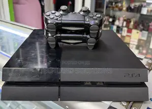 Previously Used Sony Playstation 4 Standard