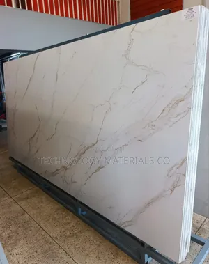 Modern Sintered Stone Kitchen Countertop Backsplash