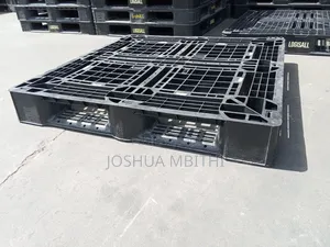 Wooden and Plastic Pallets
