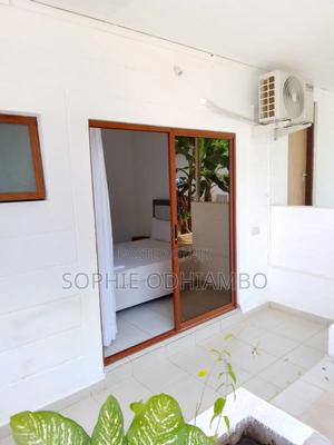 Standard Room Airbnb - thumbnail 2