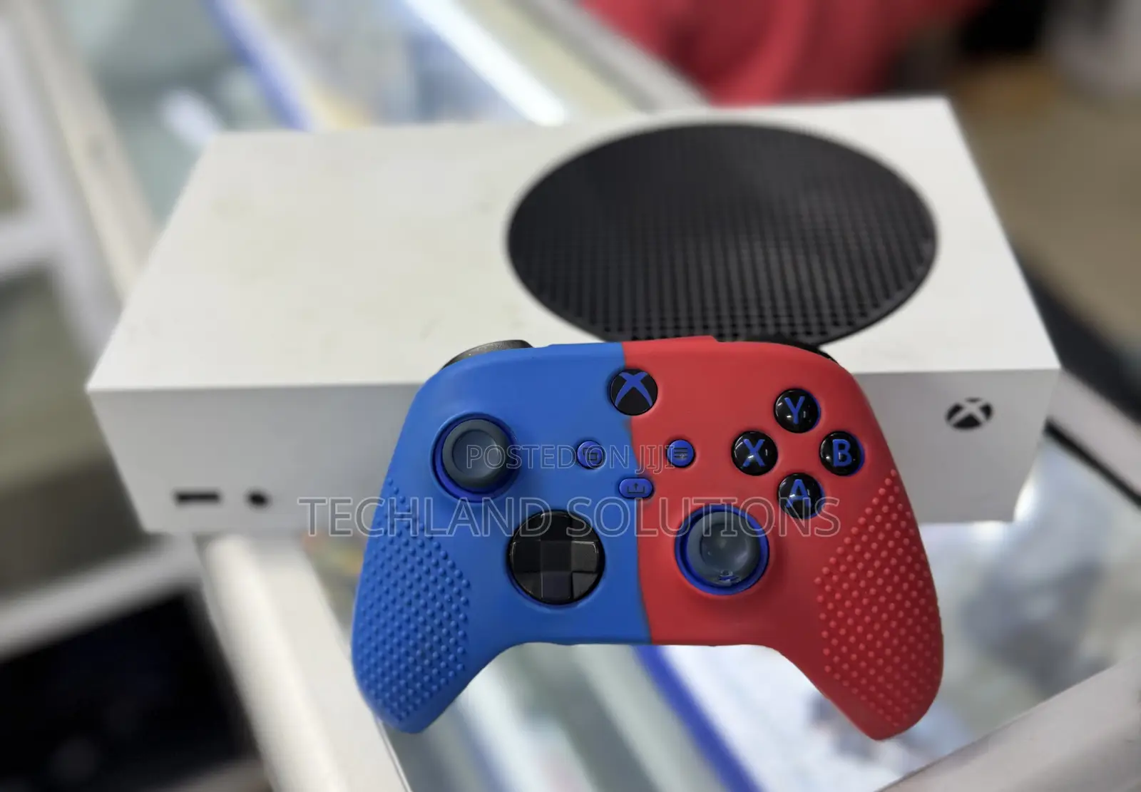 Previously Well Used Xbox Series S