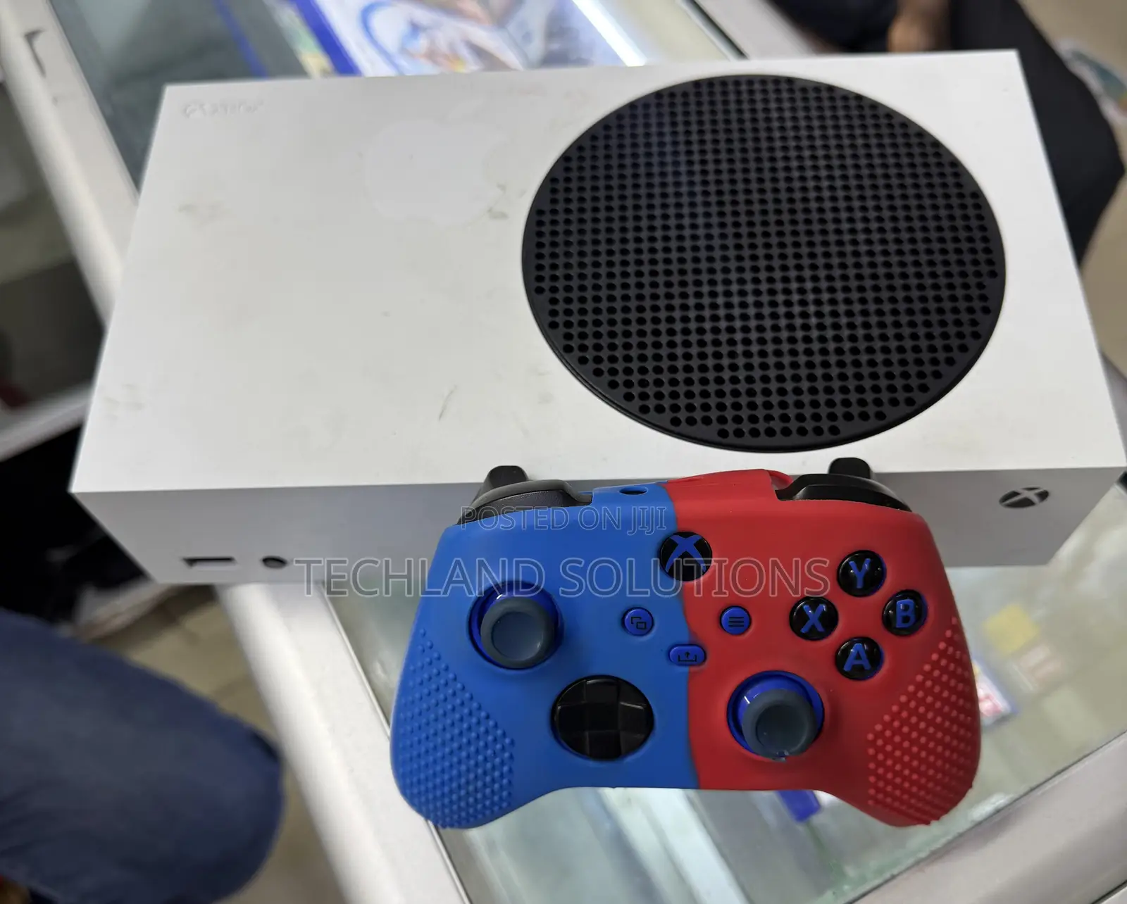 Previously Well Used Xbox Series S