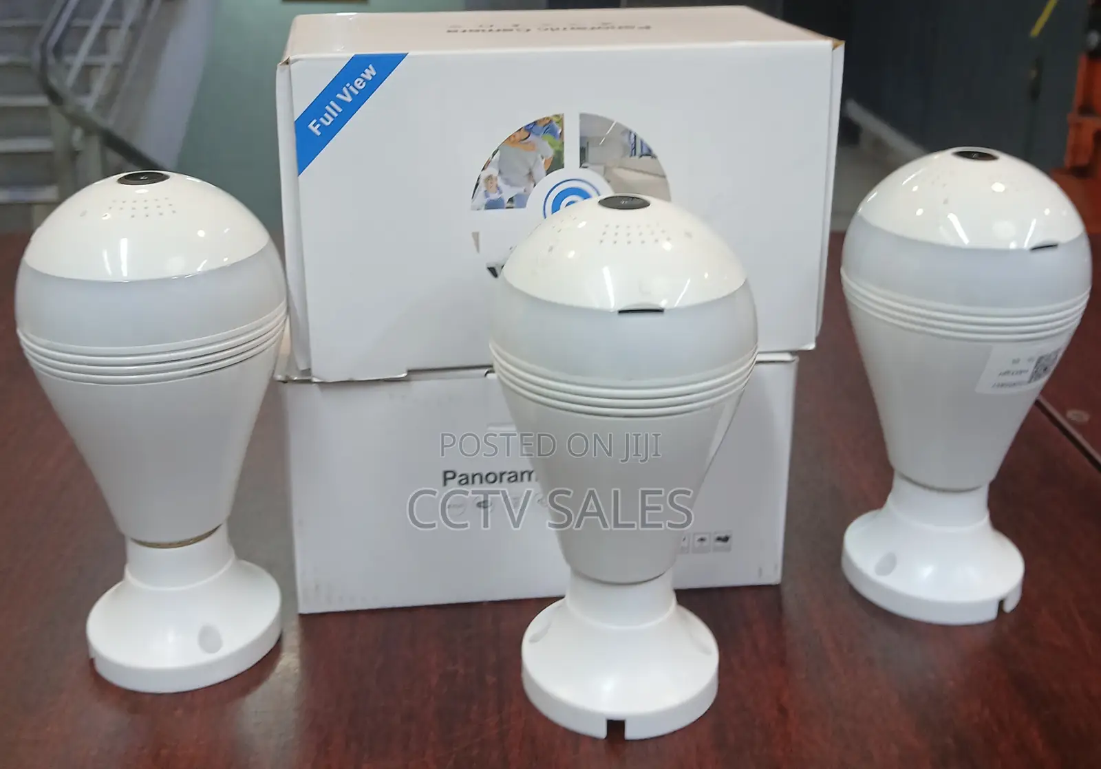 Indoor One Lens Bulb CCTV Camera With Audio and Light