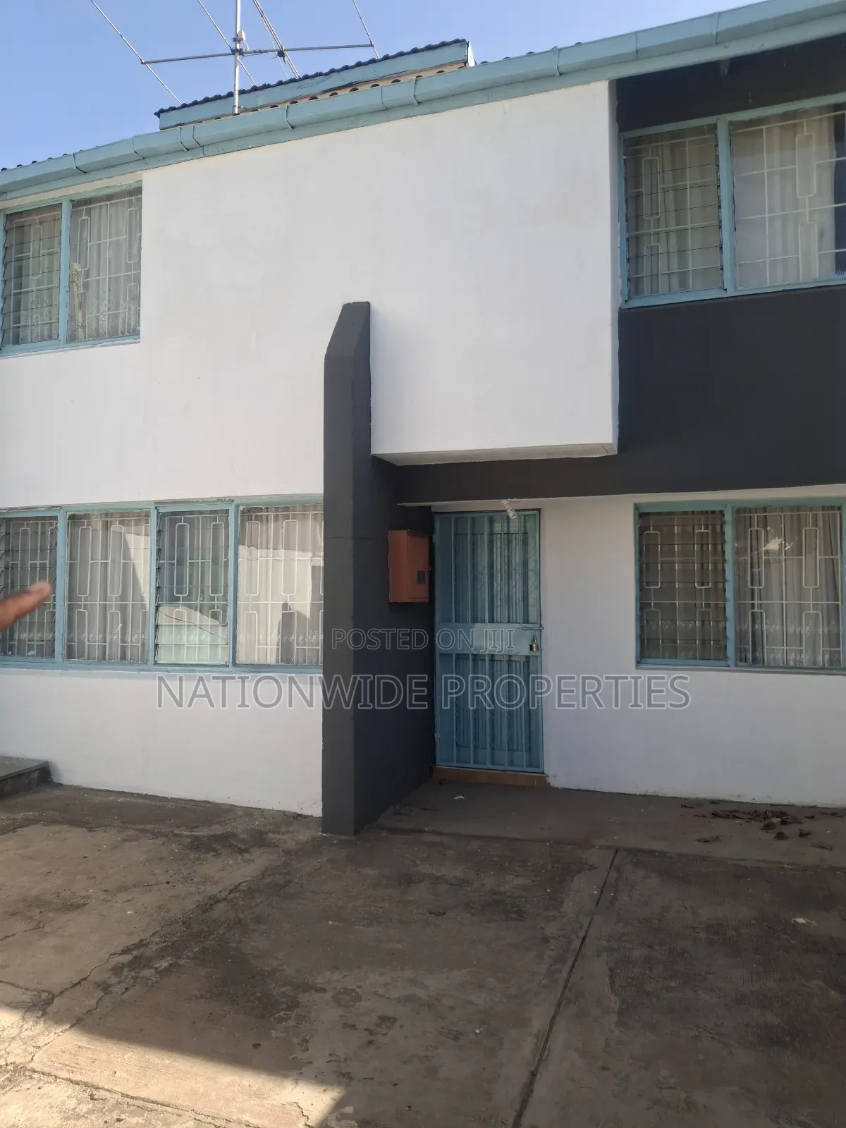4bdrm Maisonette in Greenfields Estate for rent