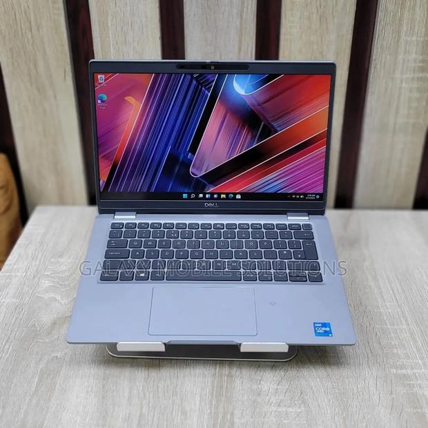 Laptop Dell Latitude 5320 8GB Intel Core I5 SSD 512GB
