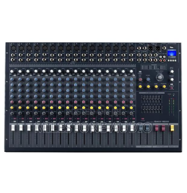 Soundcraft SMX 1600 16-Channel Mixer