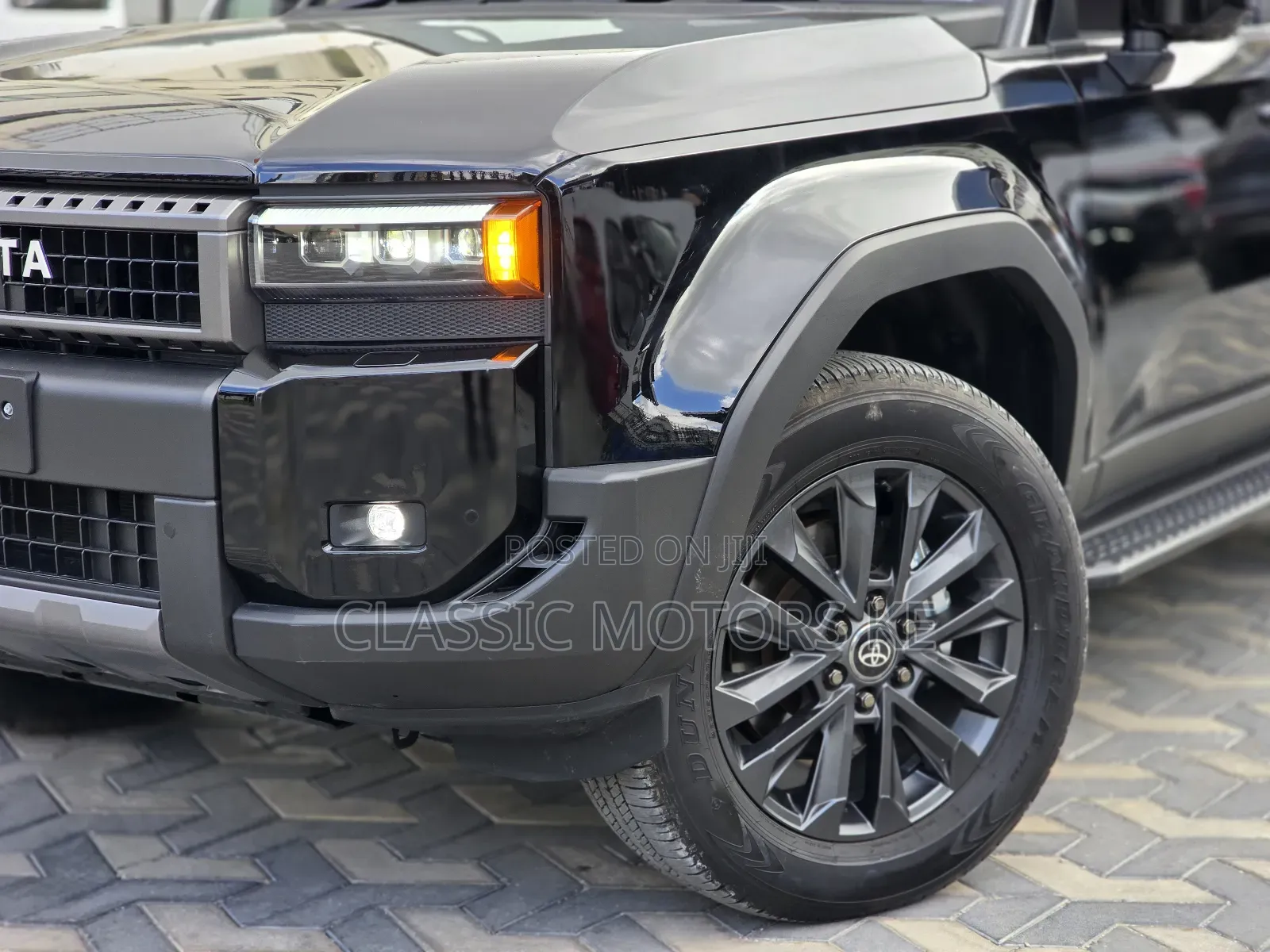 Toyota Land Cruiser Prado 2.8 2024 Black