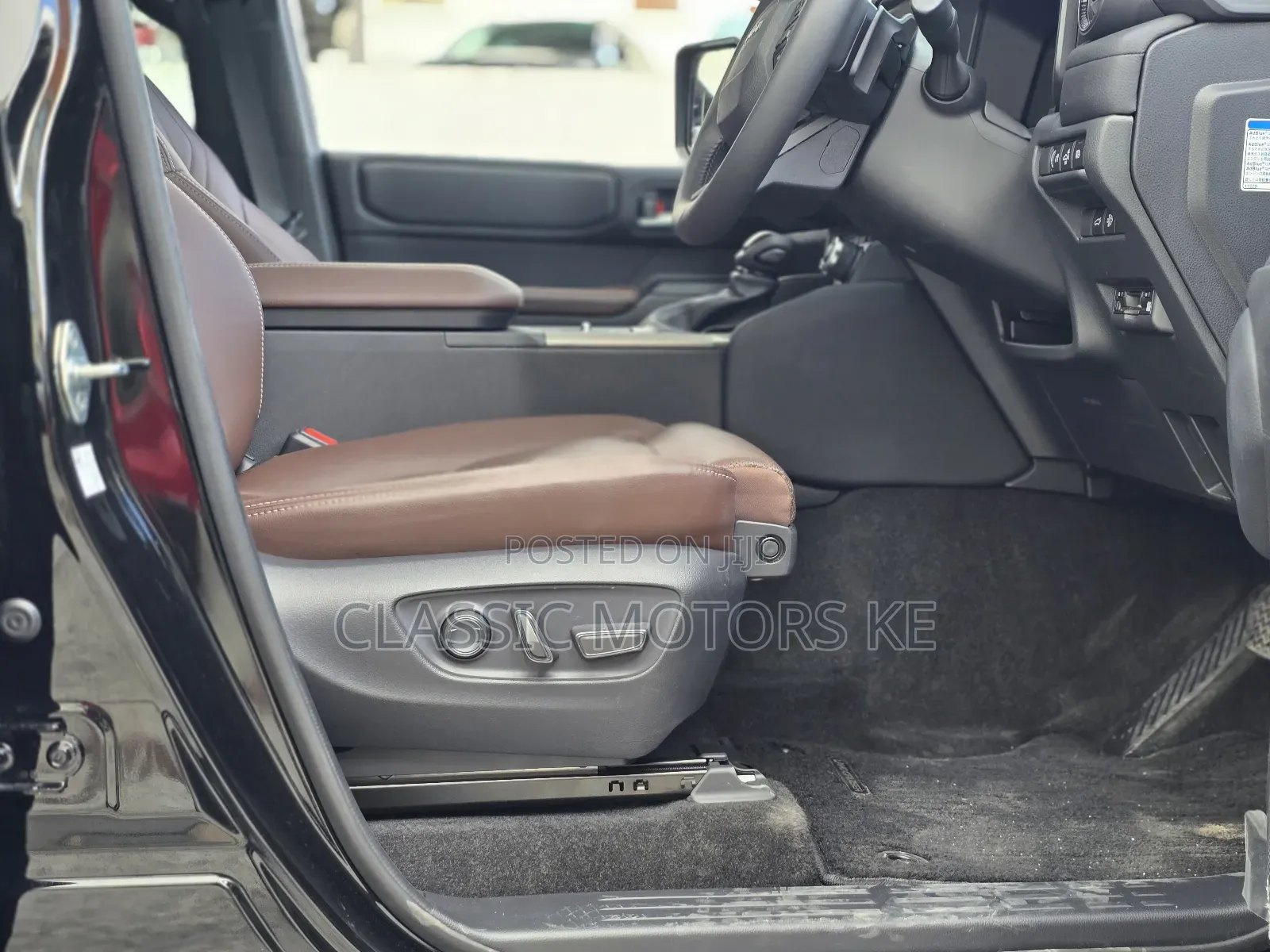 Toyota Land Cruiser Prado 2.8 2024 Black