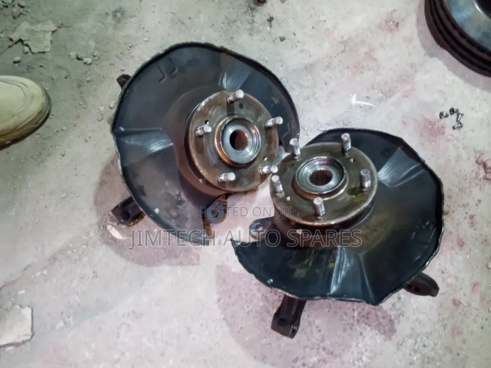 Honda Stepwgn Front Wheel Hubs