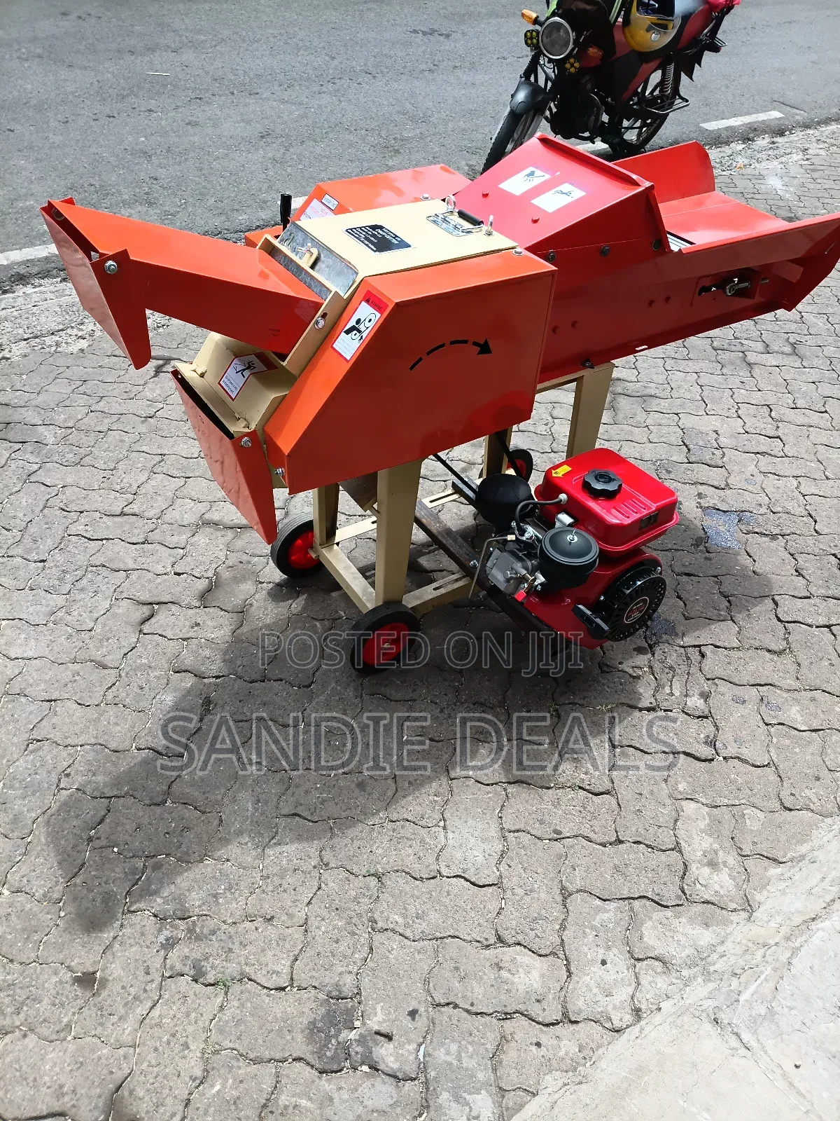 M3chanical Chaff Cutter